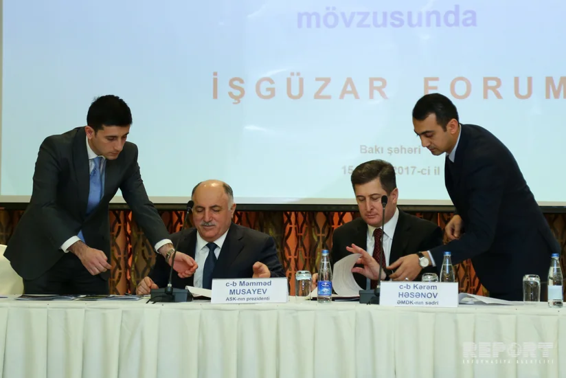 Əmlak Məsələləri Dövlət Komitəsi ilə Azərbaycan Sahibkarlar Konfederasiyası arasında memorandum imzalanıb