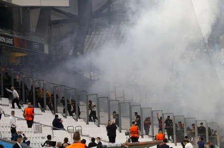 Marsel - Qalatasaray oyununda yaşananlara görə 5 azarkeş saxlanılıb