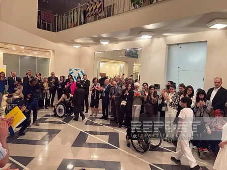 Bakıda fiziki məhdudiyyətli insanlar üçün xüsusi moda nümayişi keçirilib