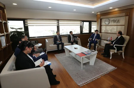 Fuad Muradov Türkiyə Prezidentinin baş müşaviri ilə görüşüb