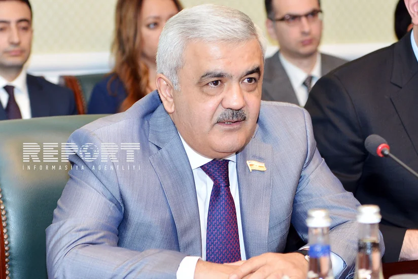 Rövnəq Abdullayev: SOCAR hazırda Totalın Türkiyədəki şəbəkəsini almaqda maraqlı deyil