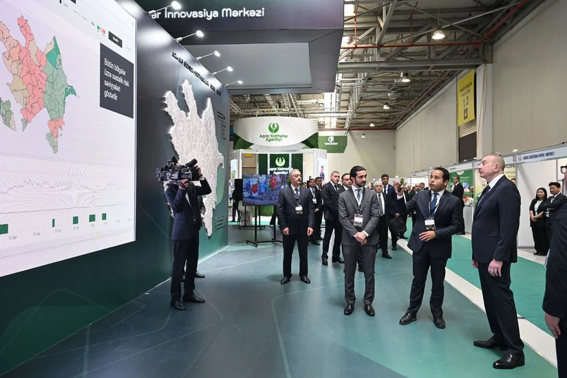 Президент Ильхам Алиев ознакомился с выставками InterFood Azerbaijan и Caspian Agro
