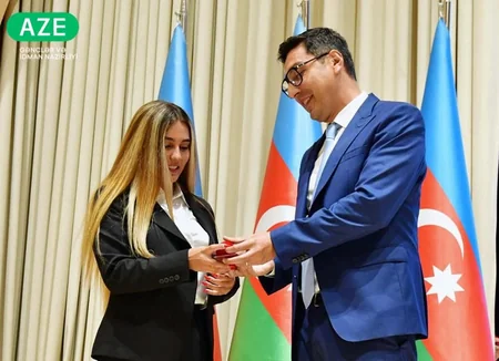 Nazir milli federasiyaların nümayəndələri ilə vacib məsələləri müzakirə edib