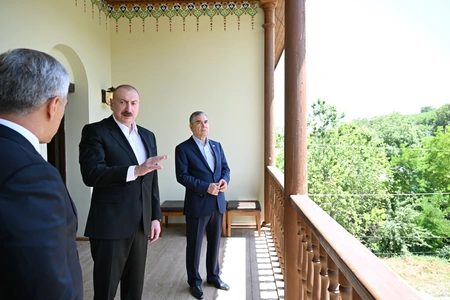 President Ilham Aliyev and Gurbanguly Berdimuhamedov visit Mehmandarovs’ Estate Complex in Shusha