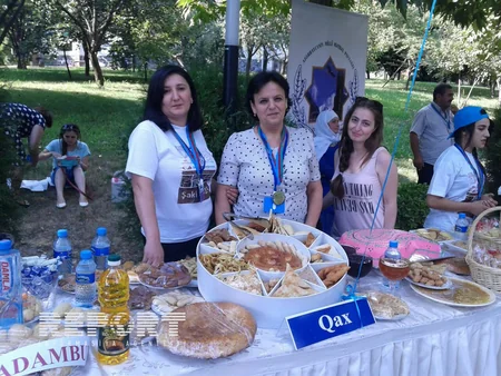 Şəkidə ikinci beynəlxalq şirniyyat festivalı başa çatıb - FOTO