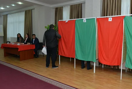 Azerbaijan holds voting in penitentiaries, life-sentenced prisoners also vote