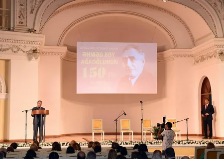 Əhməd bəy Ağaoğlunun anadan olmasının 150 illik yubileyi qeyd edilib