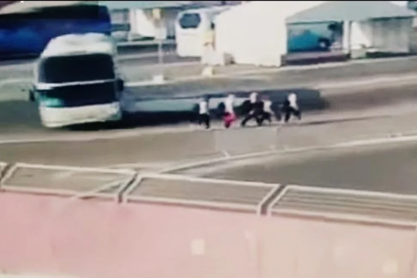 ​Bakıda Avstriya atletlərini avtobusla vuran sürücü: Başqa şirkətdə işləyəndə də yol-nəqliyyat hadisəsi törətmişəm
