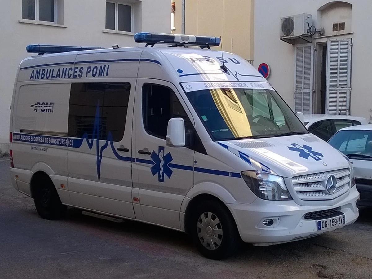 Fransada zəncirvari yol qəzasında təxminən 60 nəfər xəsarət alıb