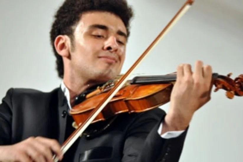 Azərbaycanlı violonçel ifaçısı Zahar Bronun ustad dərslərində iştirak edəcək