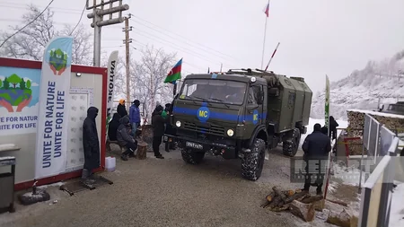 Bu gün Xankəndi-Laçın yolunda sülhməramlıların 43 avtomobili maneəsiz keçib - VİDEO - YENİLƏNİB-7