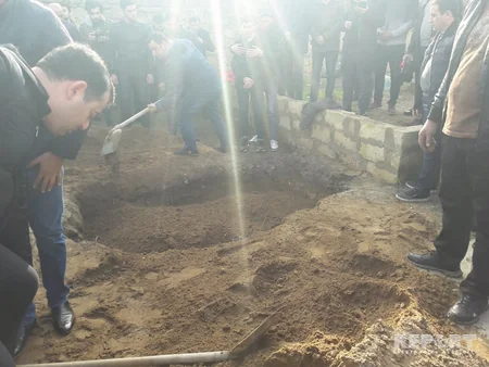 Jurnalist Natiq Qədimov dəfn edilib