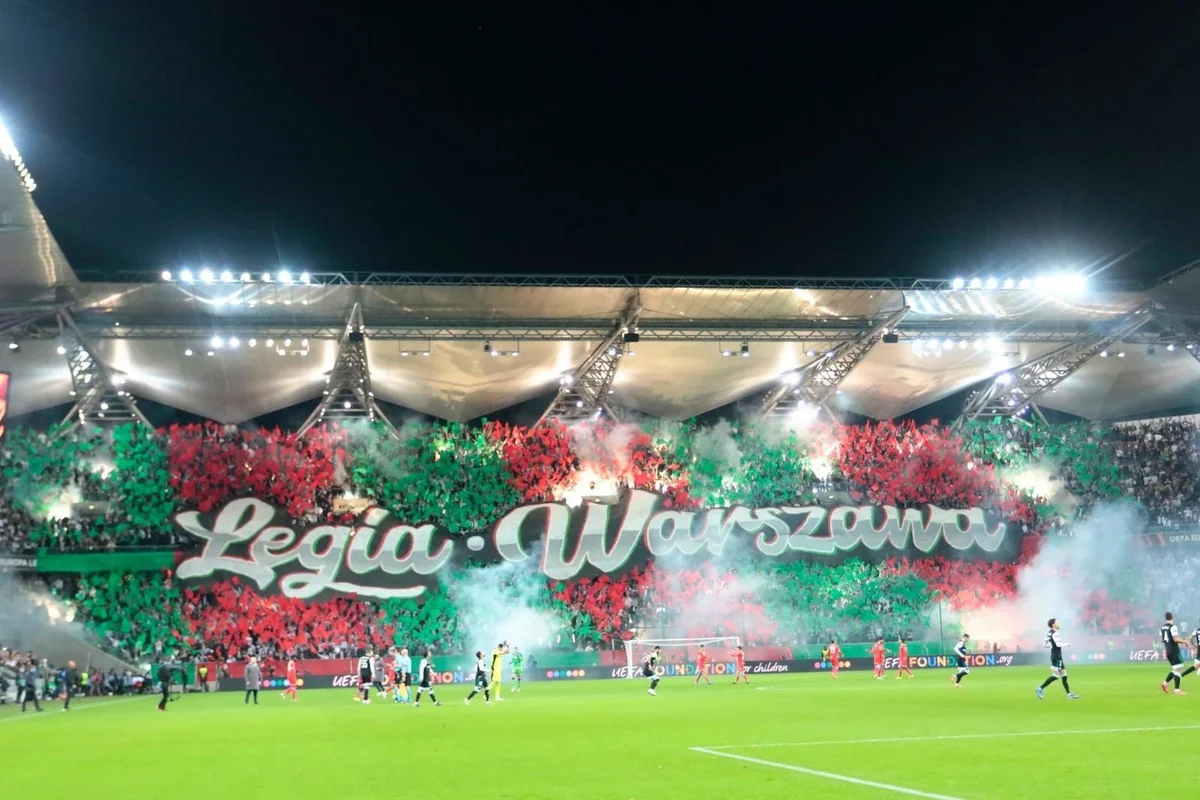 Legiya klubu azarkeşlərin futbolçulara hücum etdiyini təsdiqləyib