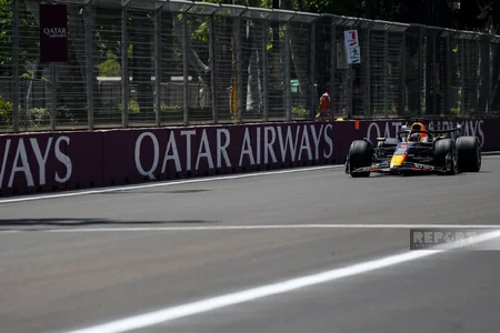 Формула-1: Захватывающее шоу Sprint shootout на улицах Баку