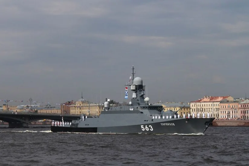 В Калининградской области на борту российского военного корабля произошел пожар
