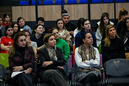 Çexiya Universitetinin departament rəhbəri Azərbaycan İdman Akademiyasında tədrisə başlayıb