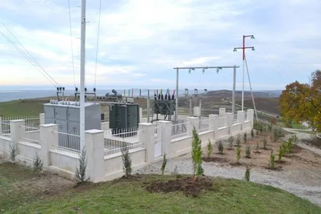 Azərişıq: Ötən il ümumilikdə 6 min km-dək hava xətləri, kabellər və naqillərin çəkilişi həyata keçirilib