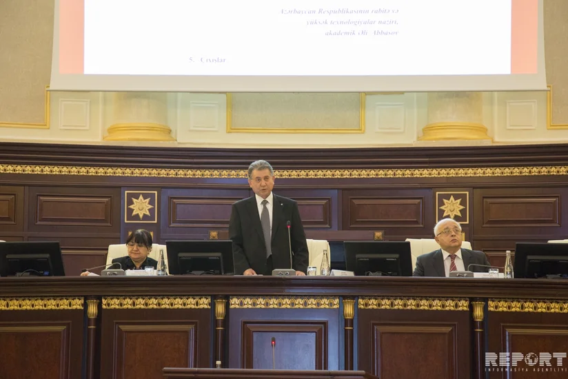 AMEA prezidenti: Bu gün təhsil proqramları müasir tələblərə cavab vermir