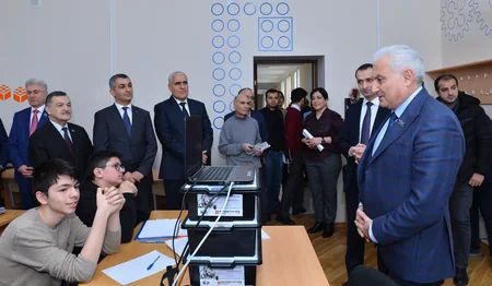 Beynəlxalq olimpiadalara hazırlıq mərkəzinə mediatur olub