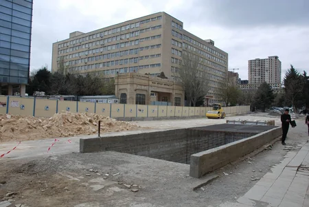 ​Yaxın günlərdə Bakıda daha iki küçə təmirdən sonra istifadəyə veriləcək