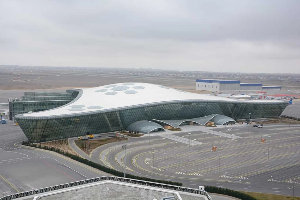 Railway project to Baku International Airport is under construction