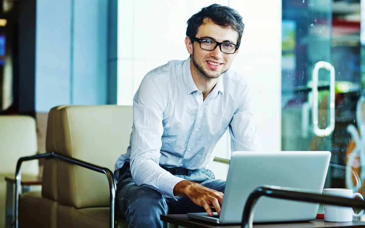 В Азербайджане мужчины больше пользуются услугами интернета