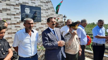 Kürdəmirdə Vətən müharibəsi şəhidinin xatirəsinə tikilən bulağın açılışı olub