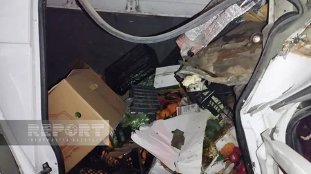 Kürdəmirdə “Ford” “KamAZ”a çırpılıb, ölən və yaralanan var