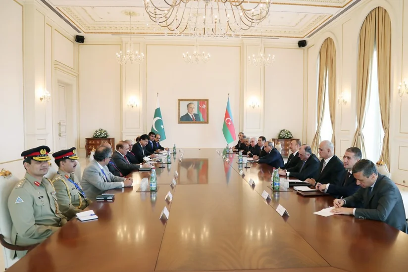 President Ilham Aliyev and Pakistani Prime Minister held a meeting in an expanded format