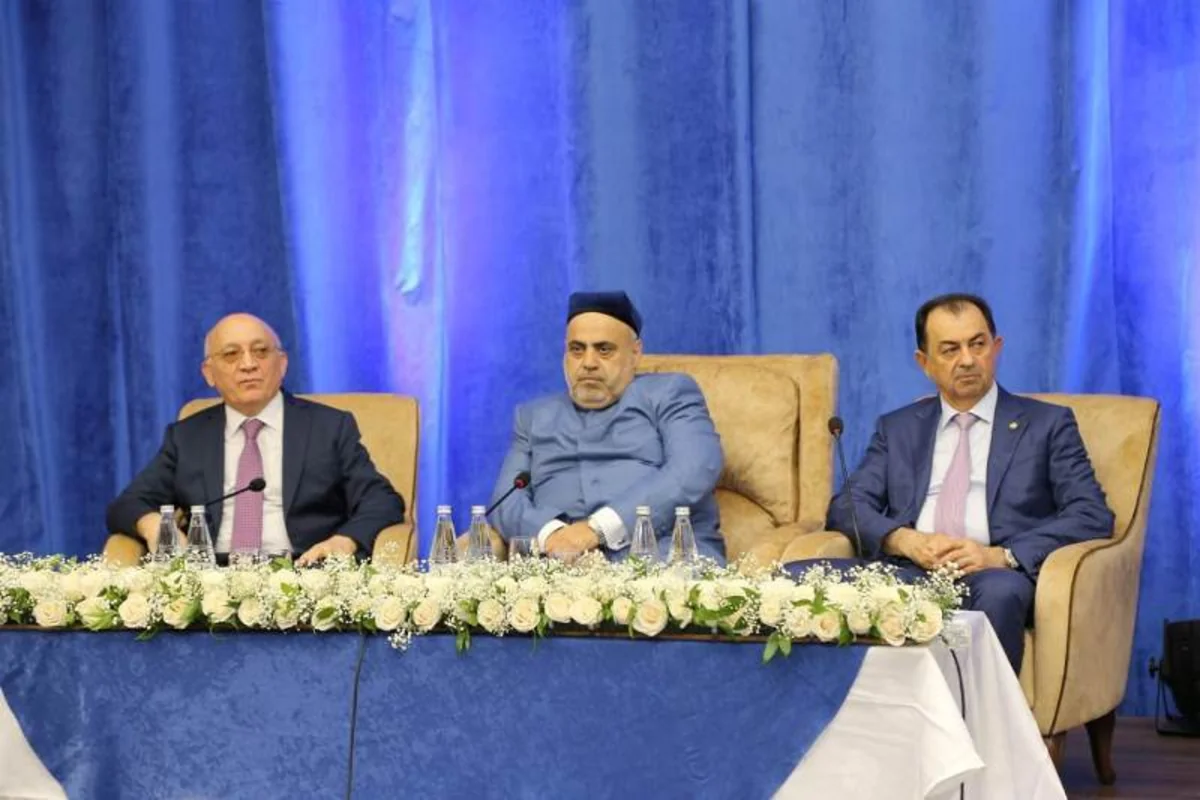 Lənkəranda Allahşükür Paşazadənin 70 illik yubileyi qeyd olunub