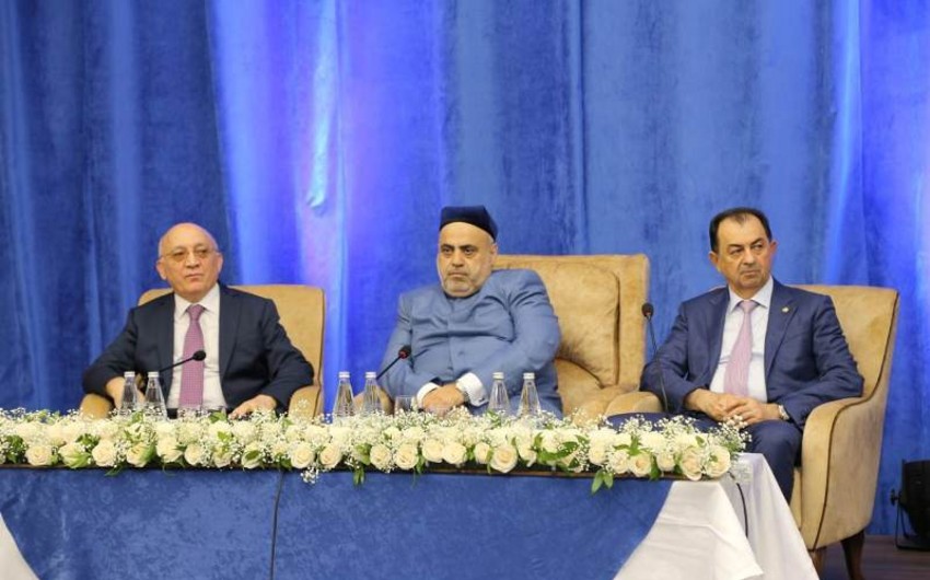 Lənkəranda Allahşükür Paşazadənin 70 illik yubileyi qeyd olunub