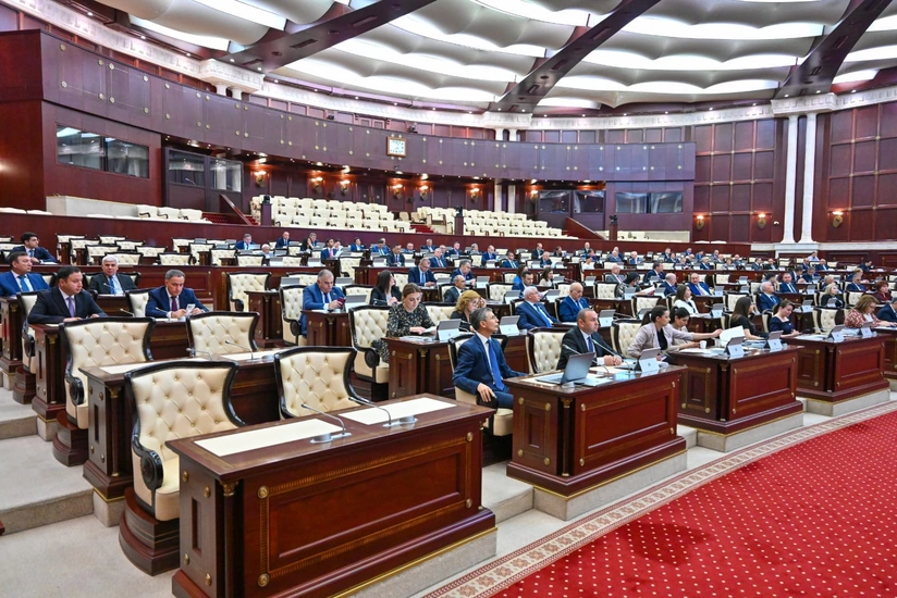 Milli Məclisdə gələn ilin dövlət büdcəsinin müzakirəsi davam edir