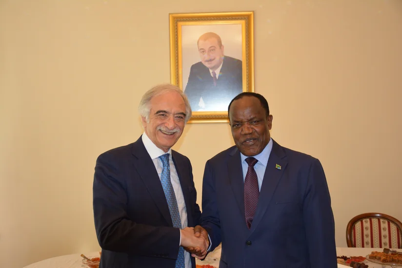 Polad Bülbüloğlu Tanzaniyanın Rusiyadakı yeni səfiri ilə görüşüb