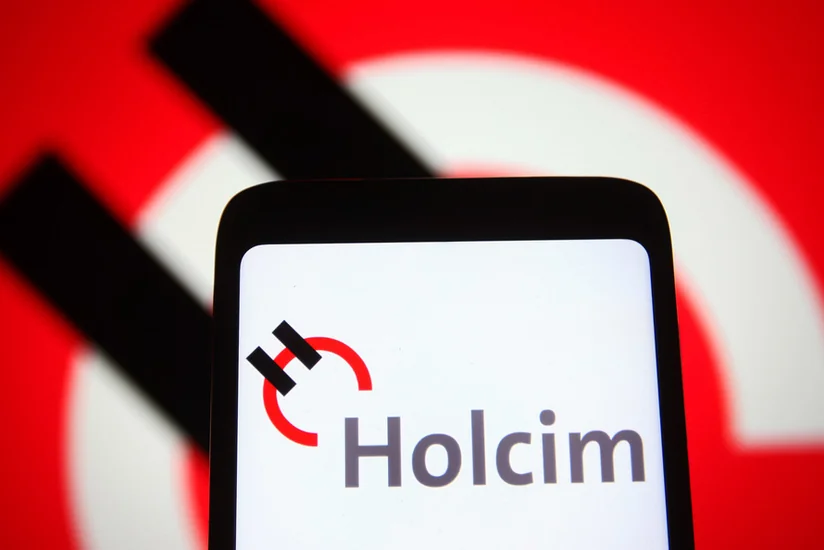 Швейцарская компания Holcim продает бизнес в России