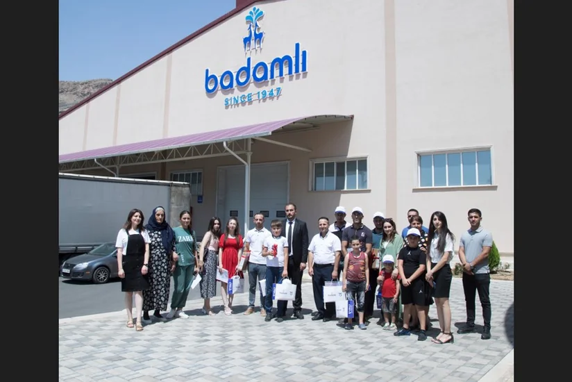 Badamlı75 lotereyasının 3-cü tirajının qaliblərinə hədiyyələr təqdim edilib