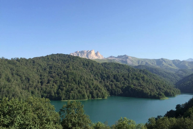 Bu il milli parkları 200 minə yaxın turist ziyarət edib