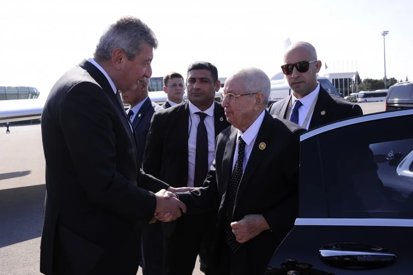 Əlcəzair prezidentinin Azərbaycana səfəri başa çatıb