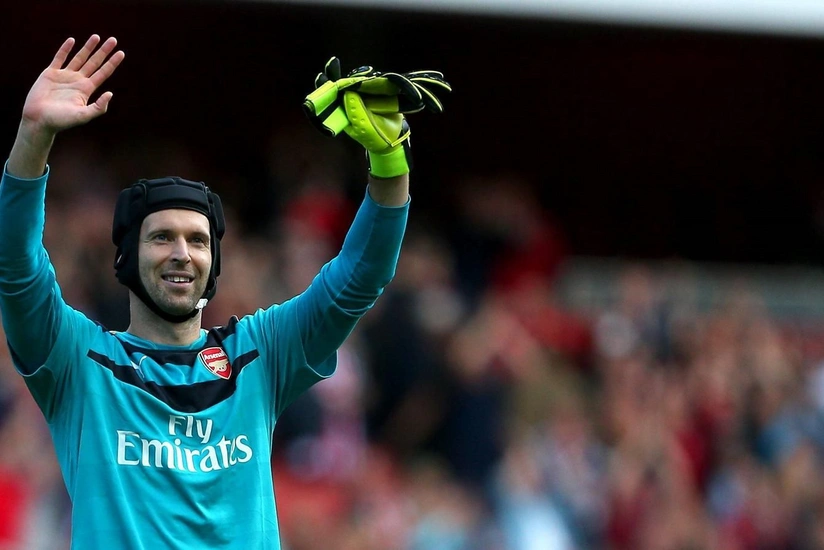 Petr Çex futbolçu karyerasını Bakıda bitirəcək