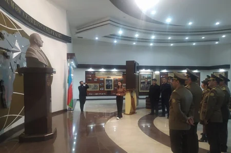 FHN-də “Heydər Əliyev İli”nə həsr olunan silsilə tədbirlər keçirilib