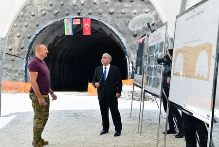 President Ilham Aliyev views construction of Kalbajar-Lachin highway