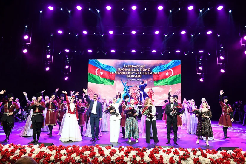 Müstəqillik Günü münasibətilə Azərbaycan Ordusunda silsilə tədbirlər keçirilib