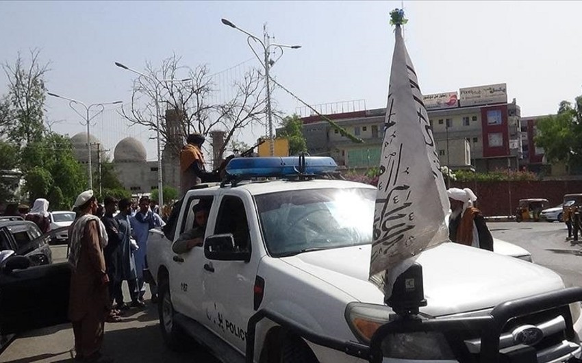 Taliban Əfqanıstanda iki nazirliyi ləğv edib