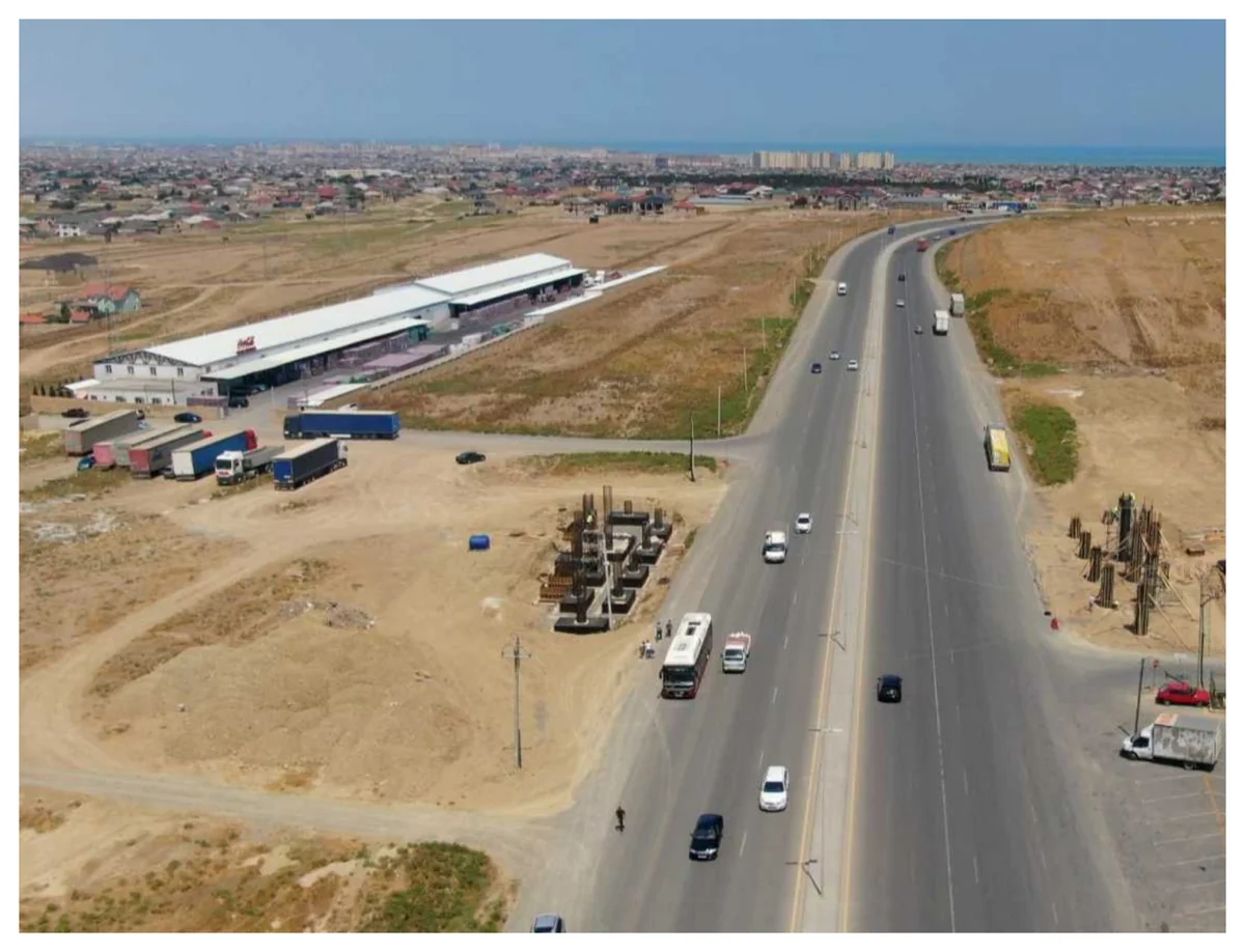 Pirşağı-Xırdalan-Novxanı yolunda yeni yerüstü piyada keçidi inşa olunur