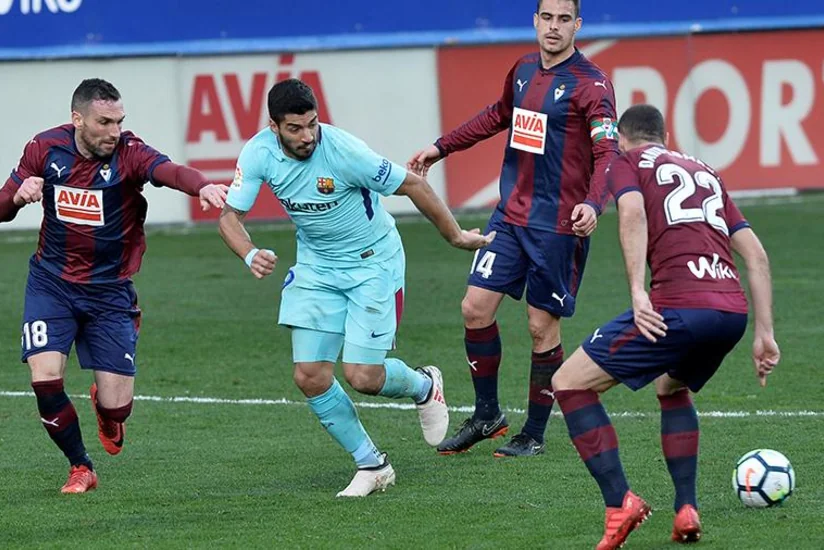 Barselona İspaniya çempionatında öz rekordunu təkrarlayıb