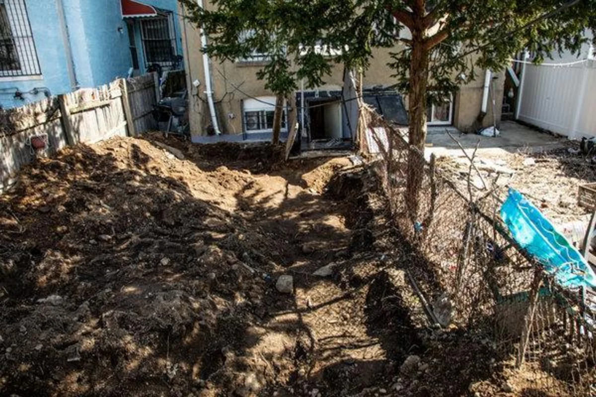 Bakıda kirayənişin narkotikdən ölən ev sahibinin meyitini basdıraraq mülkü saxta sənədlə satıb