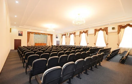 President Ilham Aliyev views the secondary school No 201 in Nizami district after major overhaul