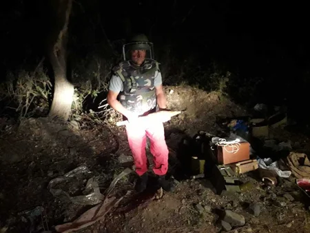 Qazaxın “Asfalt zavod” adlanan ərazisində çoxlu sayda silah-sursat tapılıb - FOTO