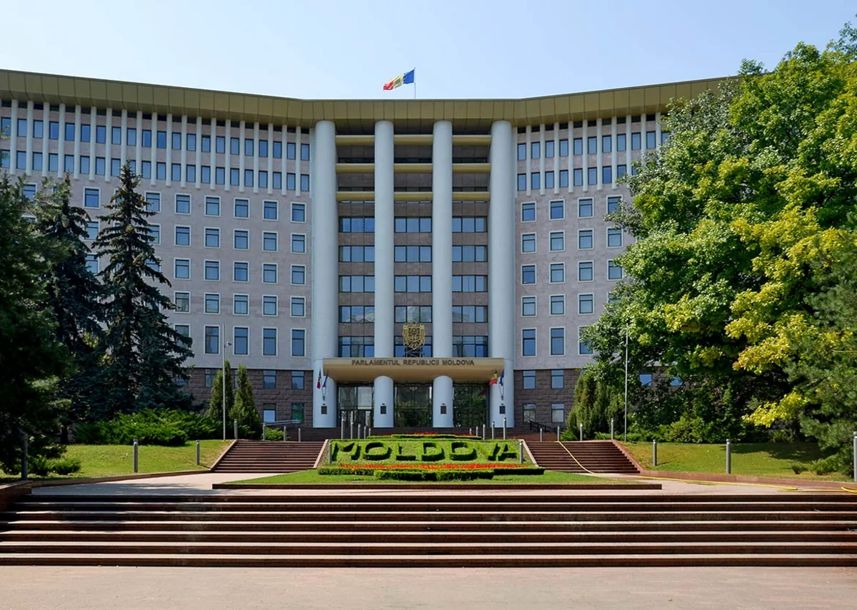 Moldovada parlament seçkilərinin vaxtı müəyyənləşib