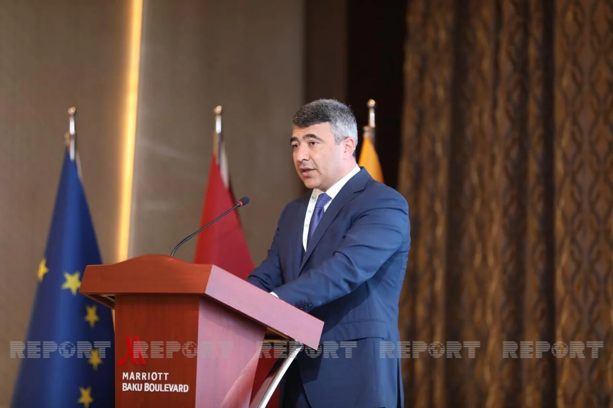 İnam Kərimov Tərtər və Bərdədə təsərrüfatlara baş çəkib, fermerlərlə görüşüb