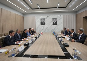 Nazir: “Azərbaycan və Gürcüstan arasında dəmir yolu ilə sərnişin daşımalarının başlanması vacibdir”
